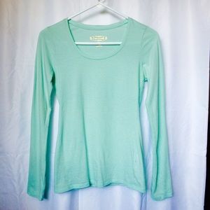 Maurices long sleeve aqua tee XS